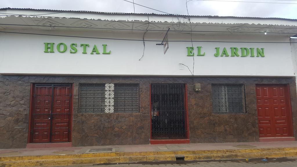 Hostal El Jardin León Exteriör bild